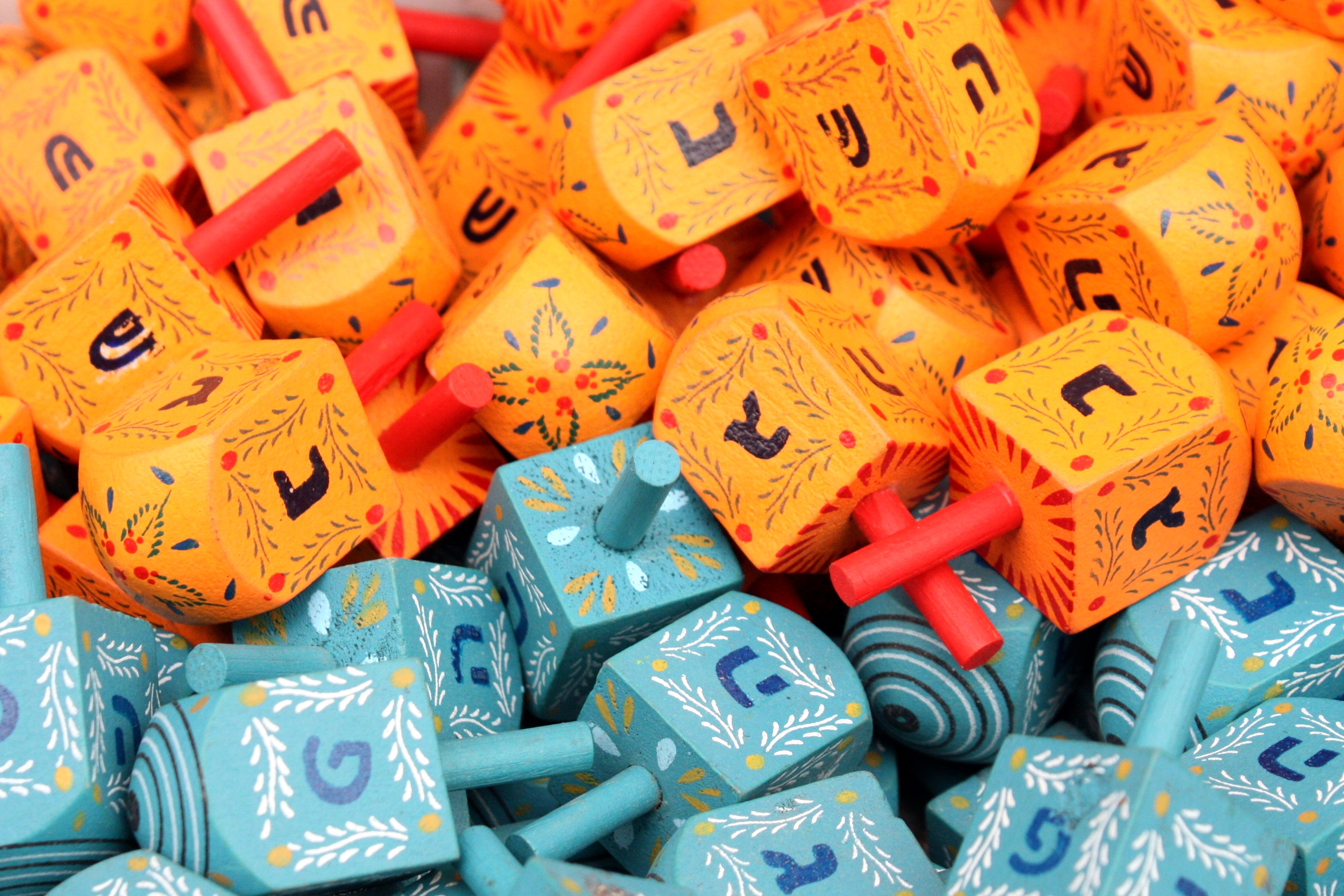 Playing Dreidel