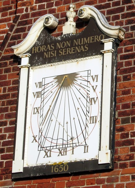 Homemade sundial observation